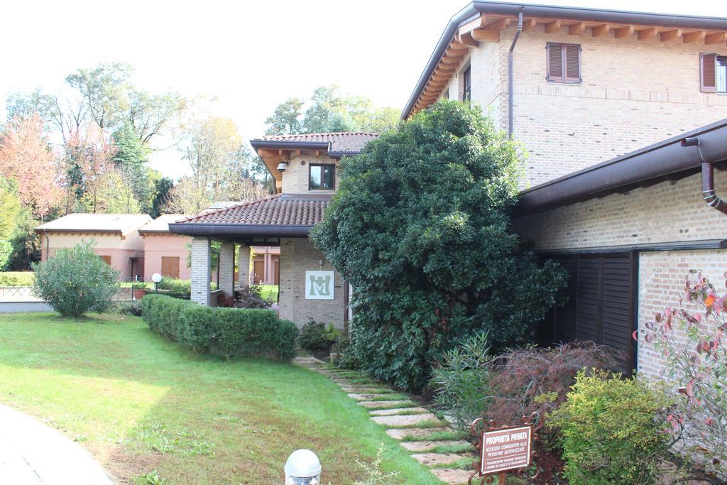 Maison D'Elite Seregno Bagian luar foto