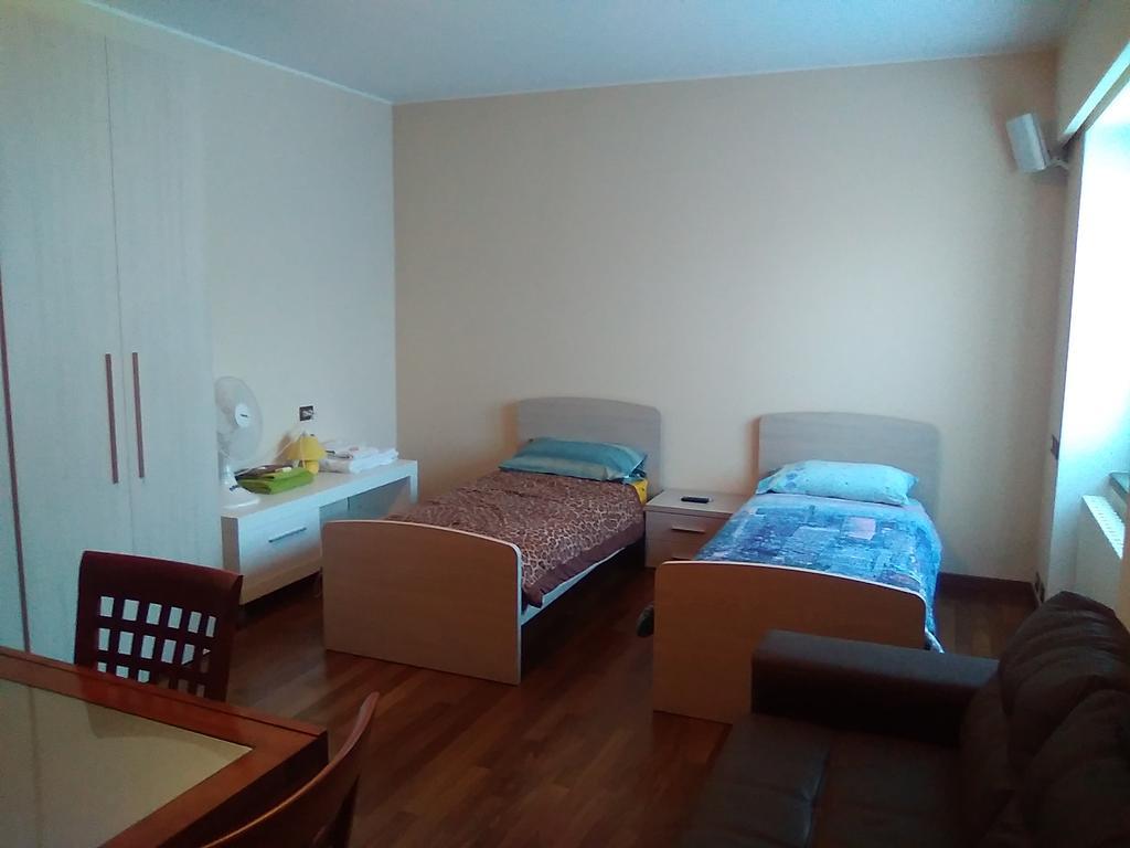 Maison D'Elite Seregno Bagian luar foto