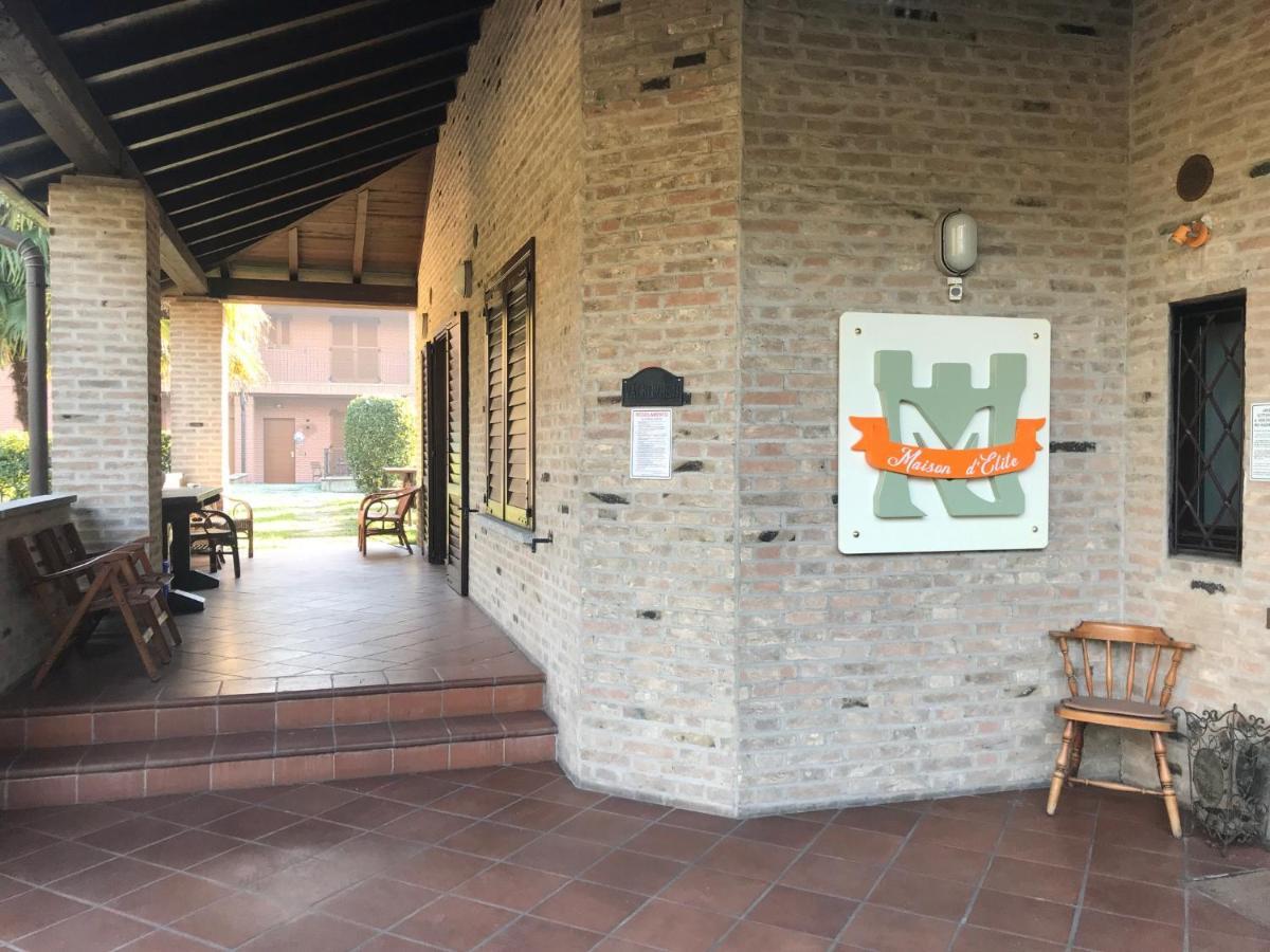 Maison D'Elite Seregno Bagian luar foto